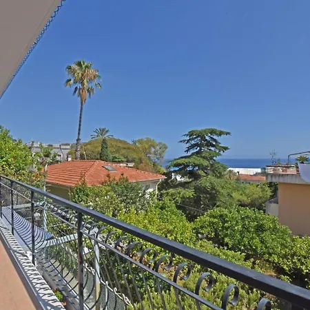 Blue Paradise Terrace Apartament アパート *